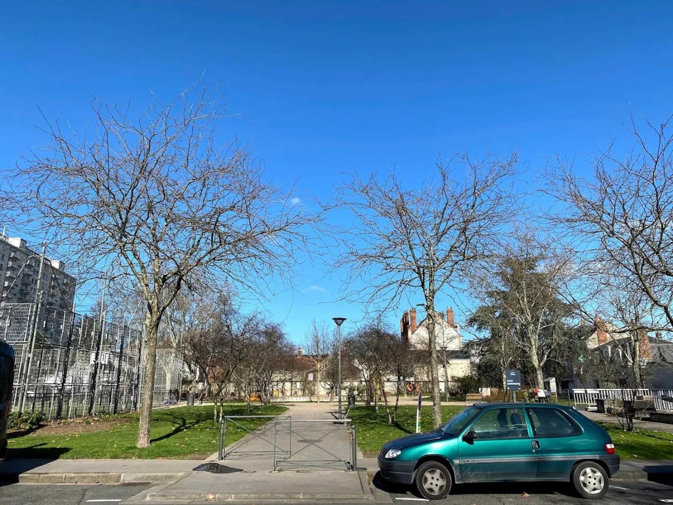 Appartement Charmant Proche Gare Tours Exterior foto